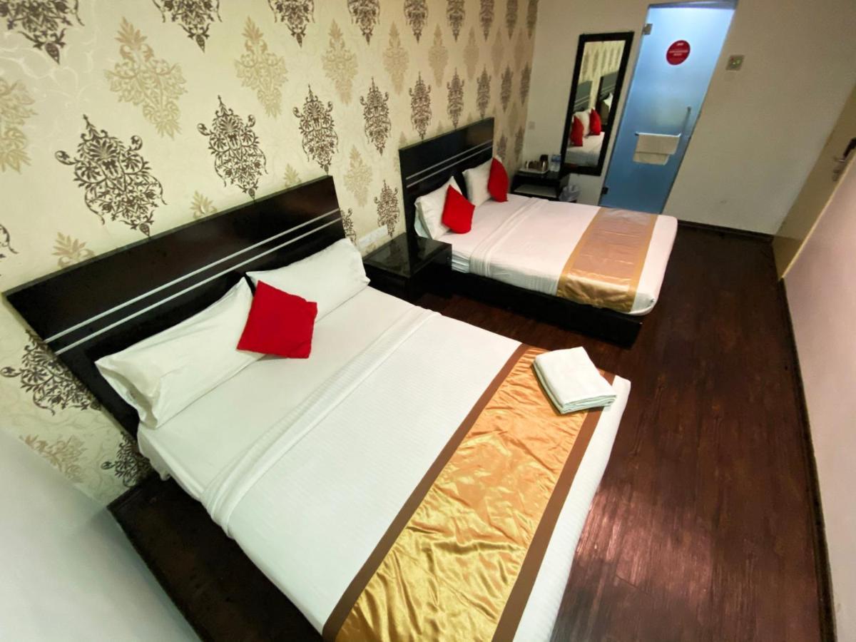 Bluebell Hotel Skudai Esterno foto
