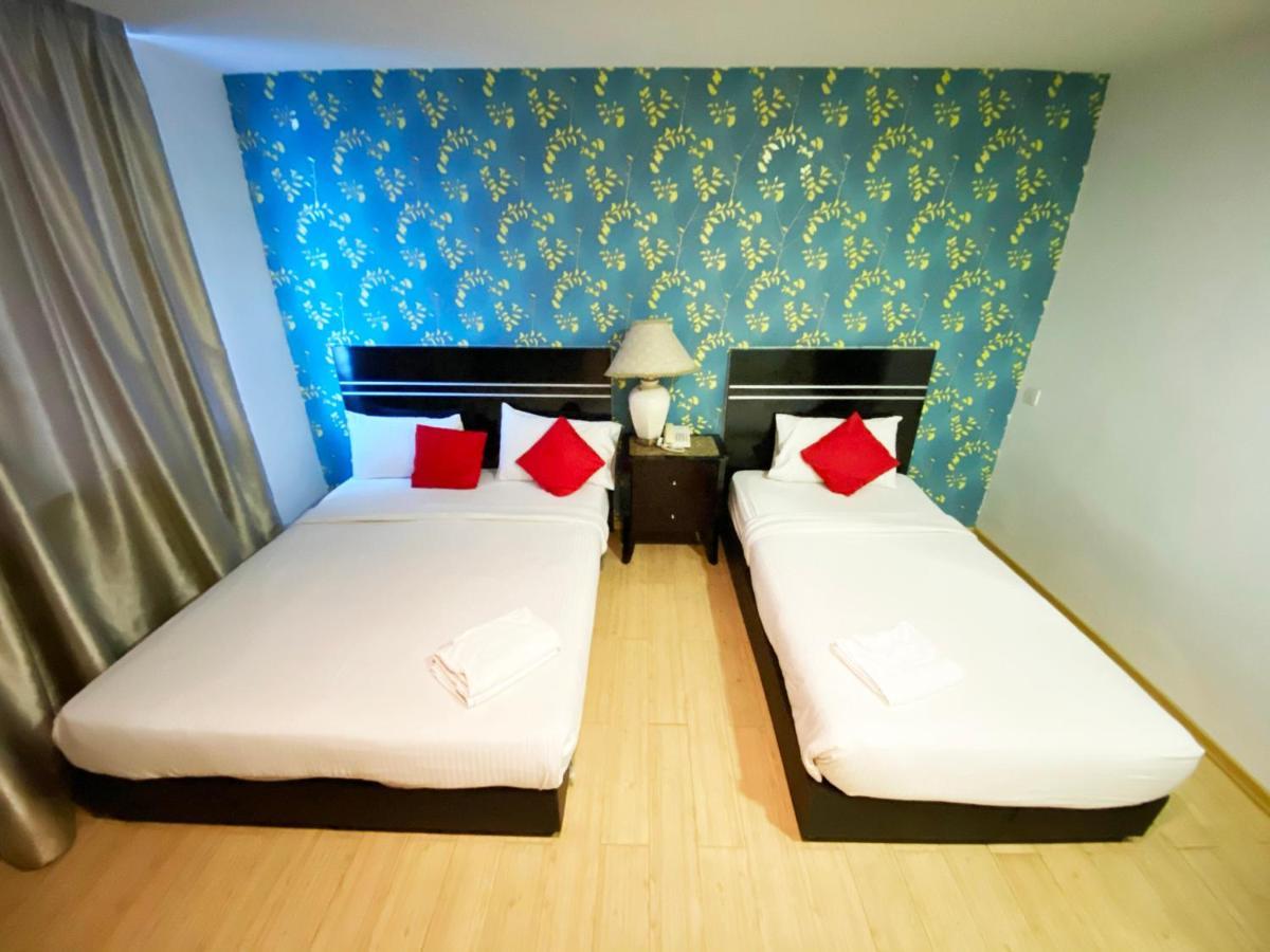 Bluebell Hotel Skudai Esterno foto